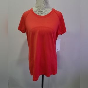 Lululemon Swiftly Tech Short Sleeve Sz 14